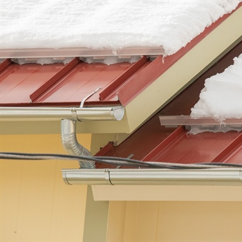 Color Snap® Snow Rail snowguards for residential buildings