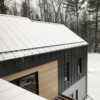 AceClamp Color Snap® system on Hunter's Hollow metal roof